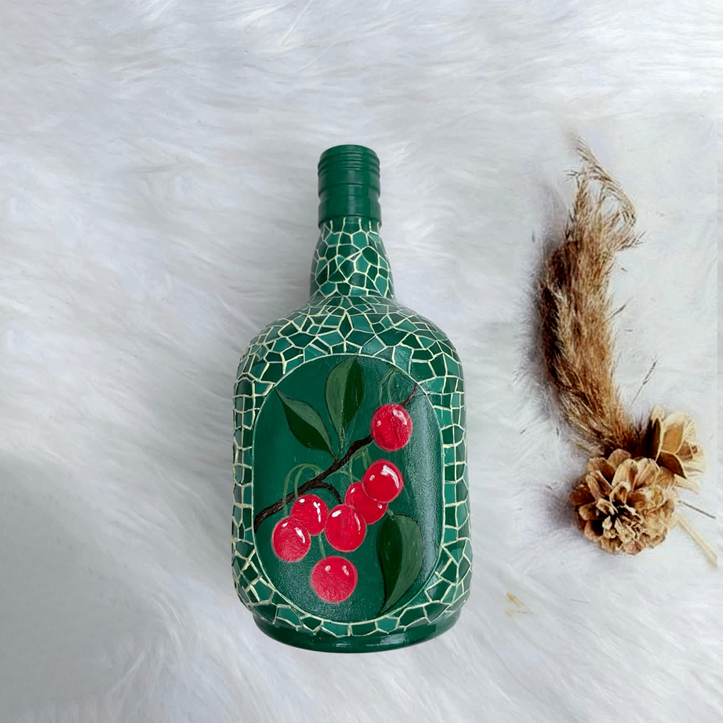 Cherry-Lush-Vase-Deco