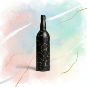 Black Dreamy Vase Decor